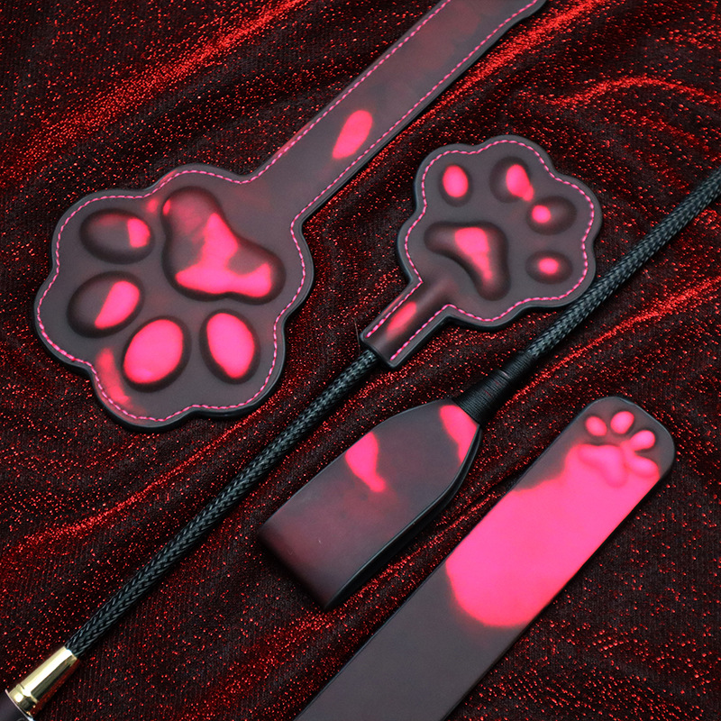 Body Heat Sensitive Color Chan - đánh giá và giá Cat Toys