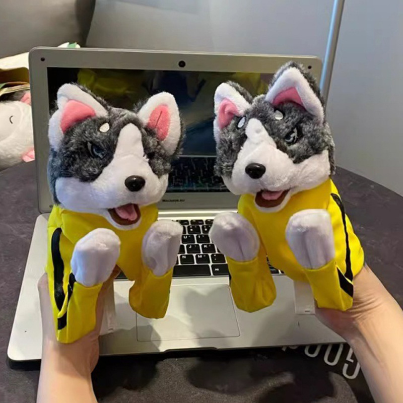 Kid Kung Fu Husky Gloves Toy F - đánh giá và giá Interactive Squeaky Plush Dog Toy